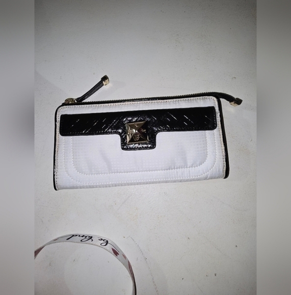 🍂🍁NWT VERY RARE Y2K HTF L.A.M.B BAG AND WALLET SET BOTH NWT - Picture 8 of 14